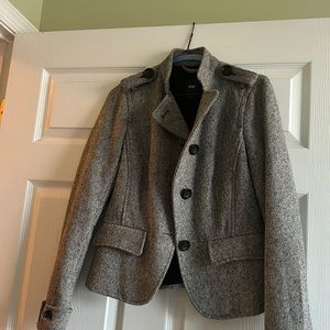 Wool tweed Gap jacket ! Black and white very warm!
